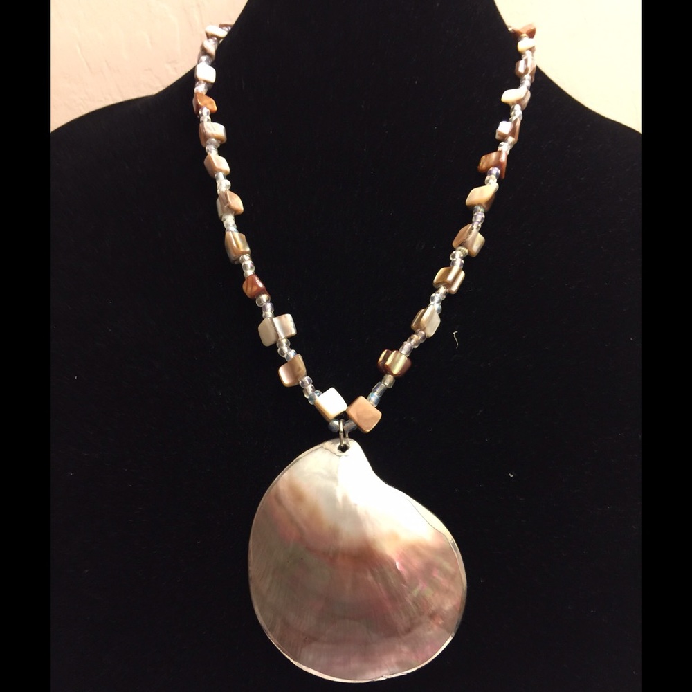 New hand designed Necklace