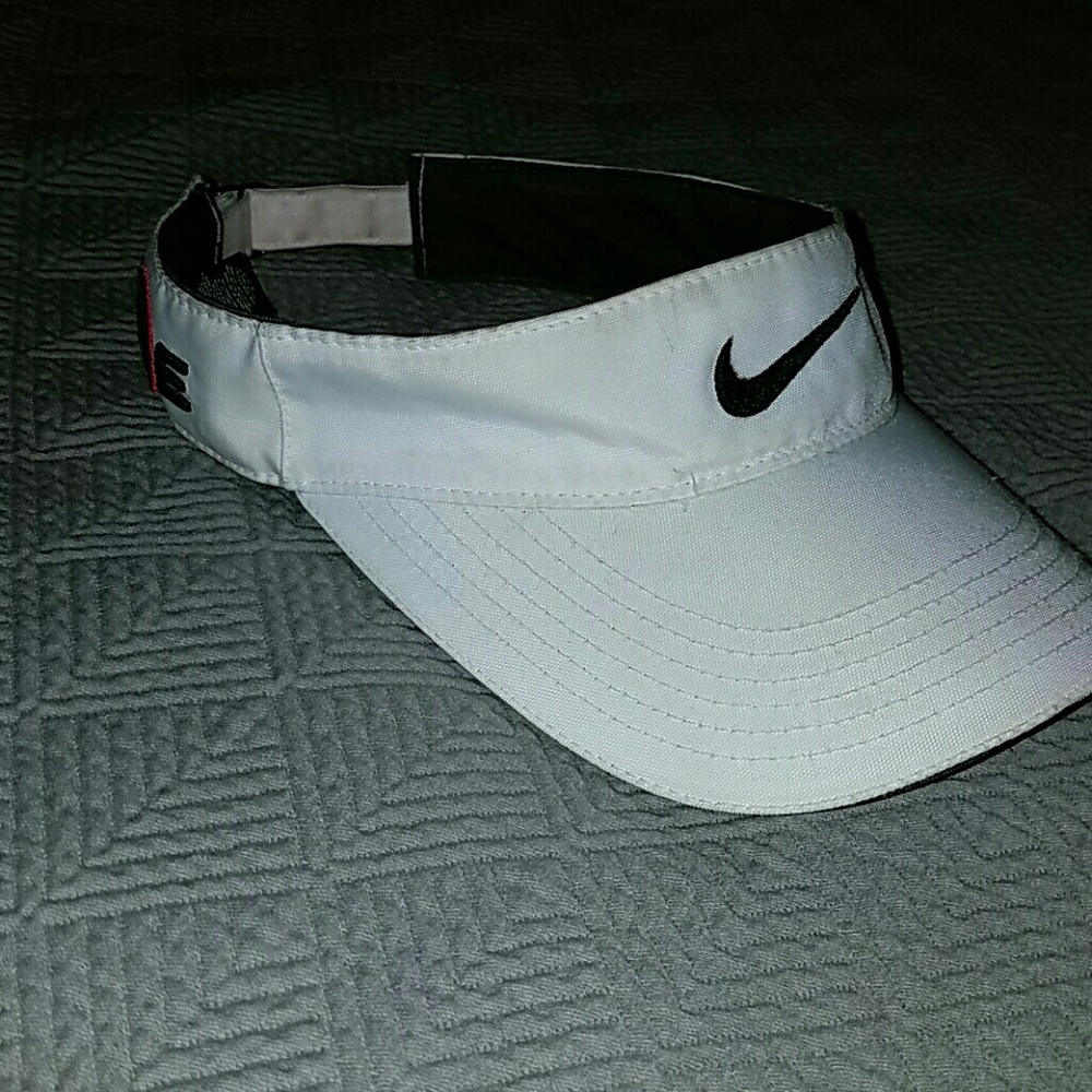 Nike Golf visor