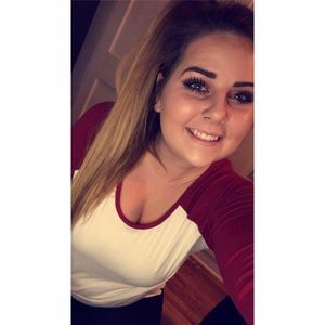 Meet your Posher, Alyssa