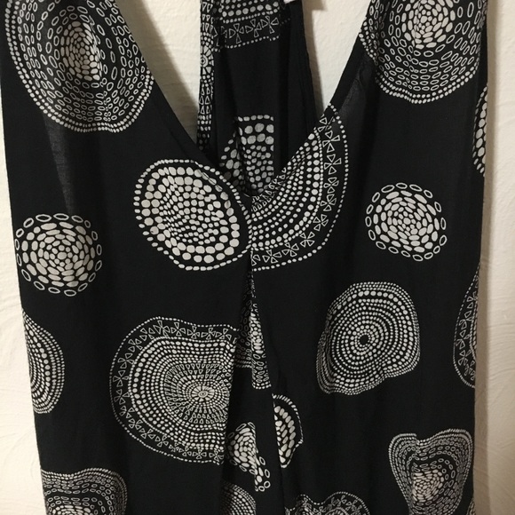 Fun top! - Picture 3 of 3