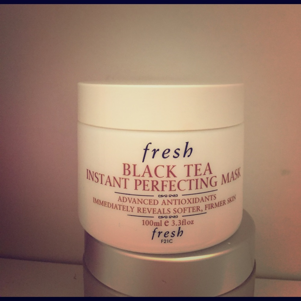 Instant perfecting mask