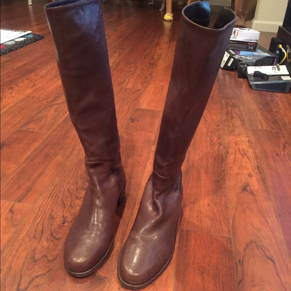 Stuart weitzman boots