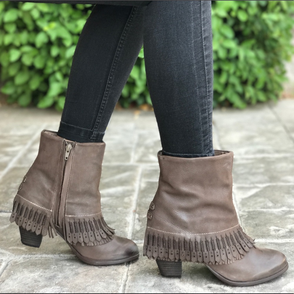 Tazas Brown Boho Fringe Mid Calf Leather Booties - Picture 1 of 7