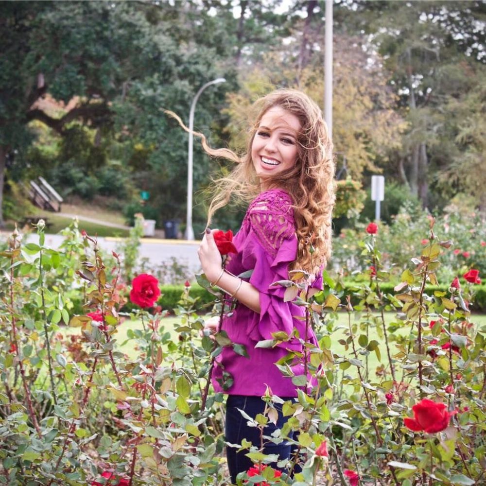 Meet your Posher, Hannah