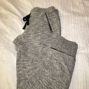 American eagle jogger