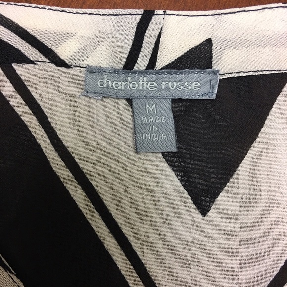 🖤Charlotte Russe chevron button shirt - Picture 6 of 7