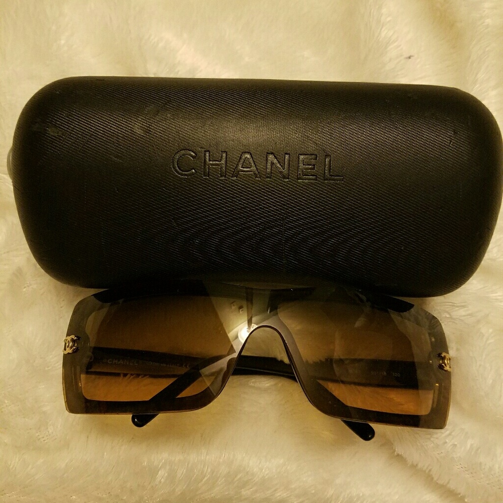 Chanel sunglasses