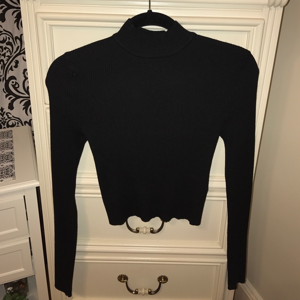 Black cropped ribbed mock neck sweater