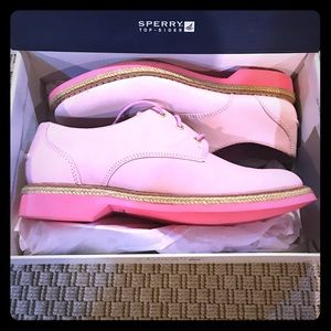 BRAND NEW Sperry Top-Sider Women's Rose Oxford!