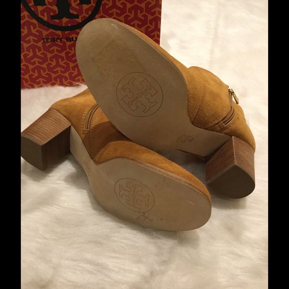 ON HOLD💕NIB Tory Burch Sabe Booties - Picture 4 of 5