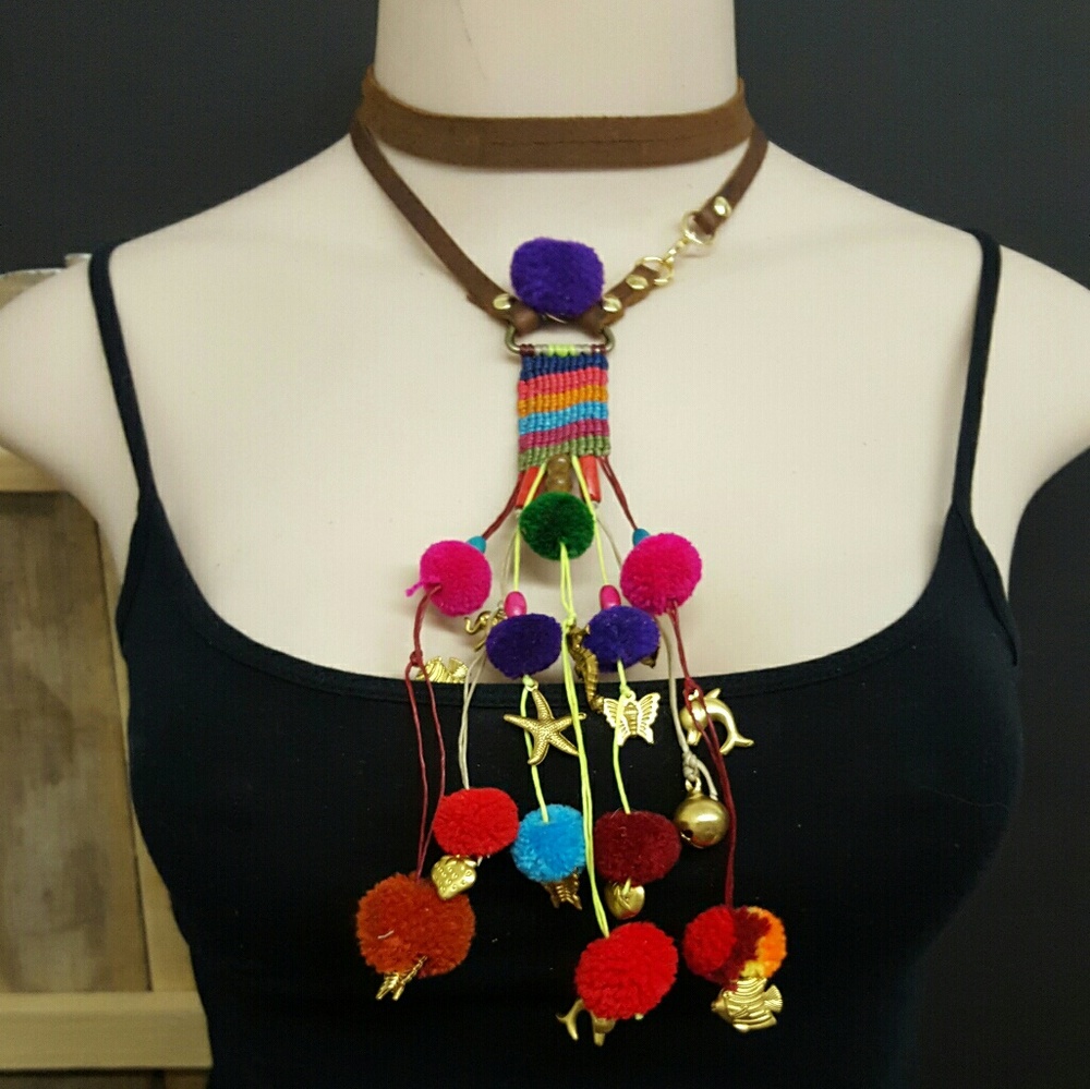 🚫🚫SOLD🚫🚫NEW HAND MADE LEATHER WRAP CHOKER