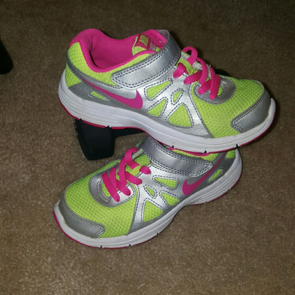Nike kids shoes