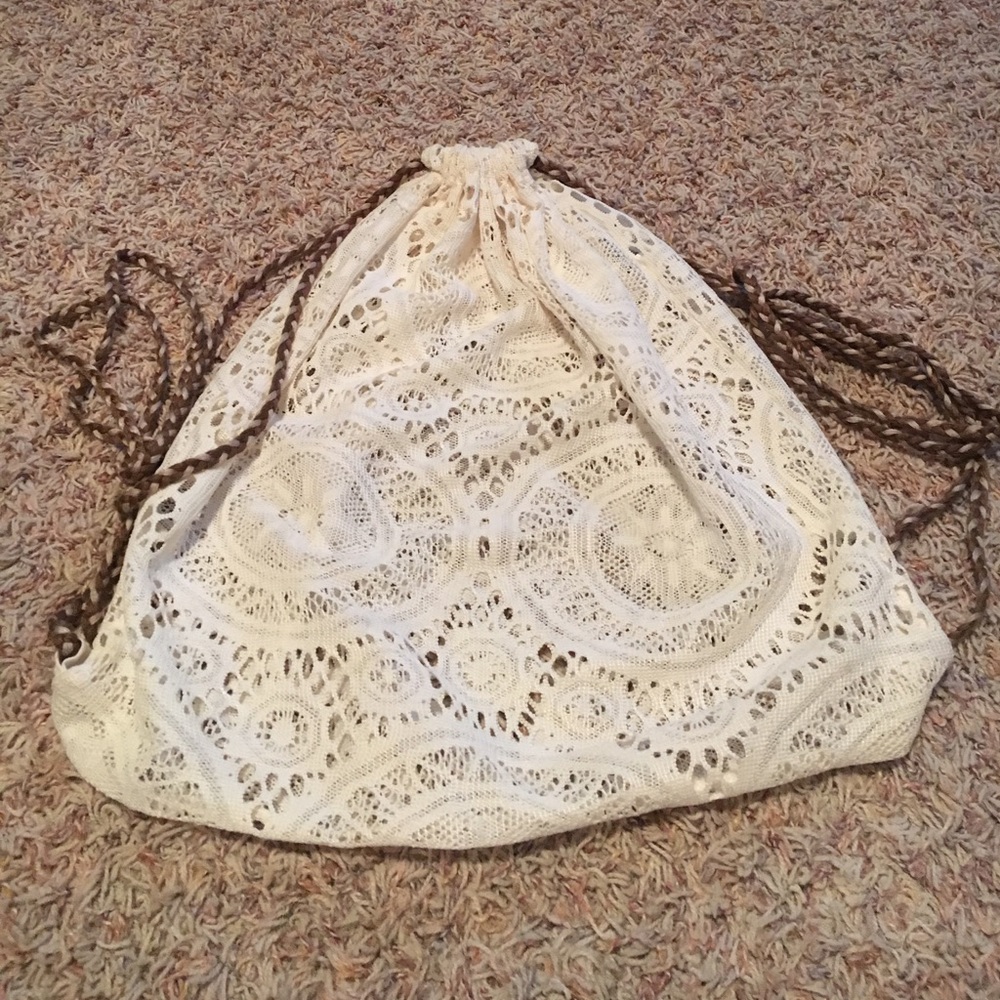 Cloth beach draw string bag