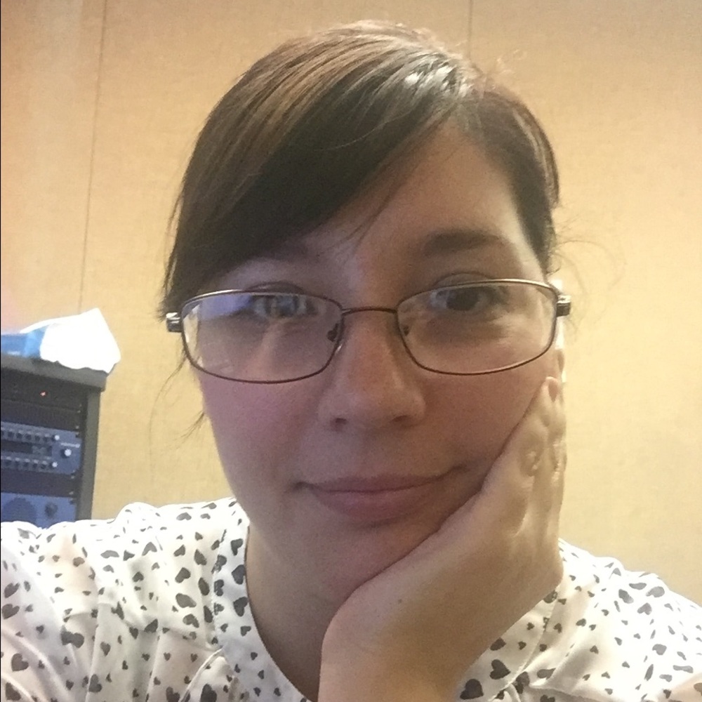 Meet your Posher, Stephanie