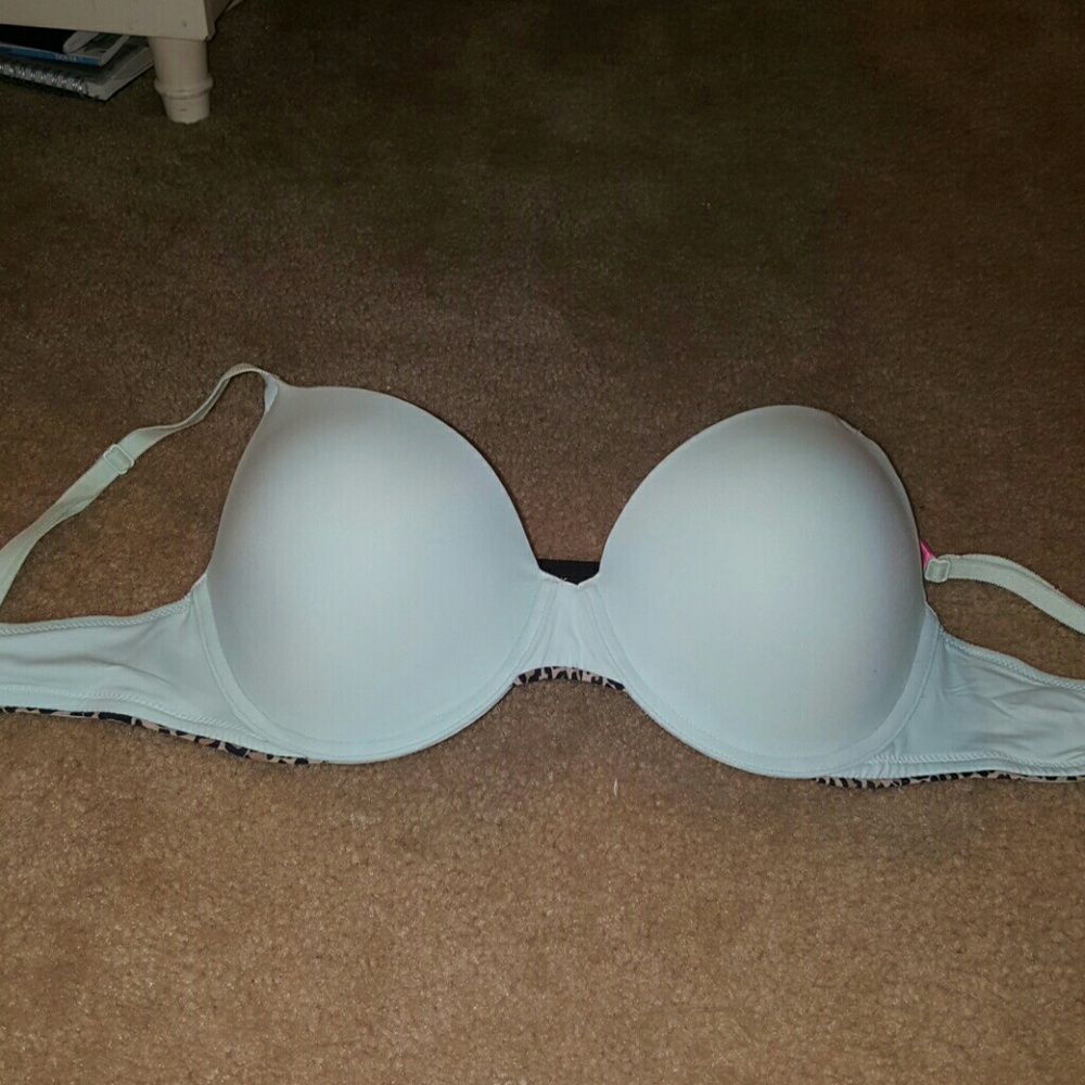 BRAND NEW BRA