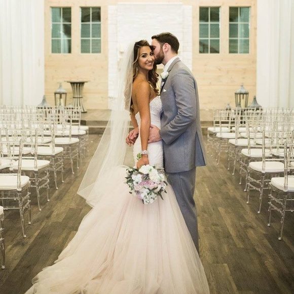 Meet your Posher, Erin - Picture 1 of 1