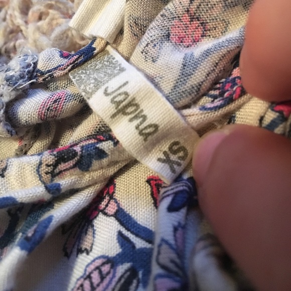 Tank top - Picture 3 of 3