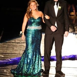Prom dress
