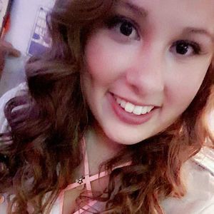 Meet your Posher, Josefina