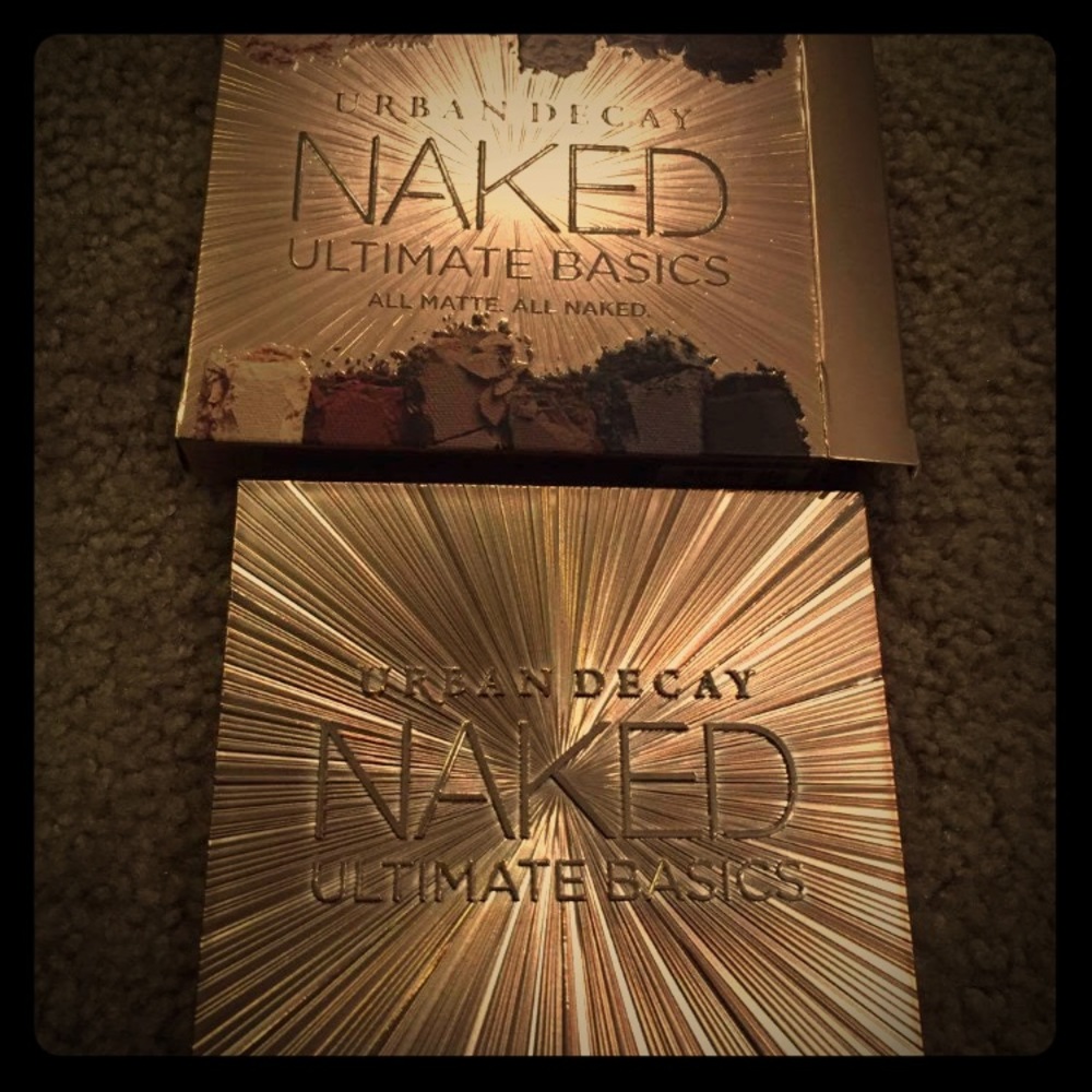 Urban Decay Naked Ultimate basics