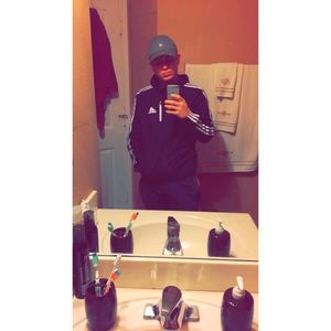 Meet your Posher, Eric