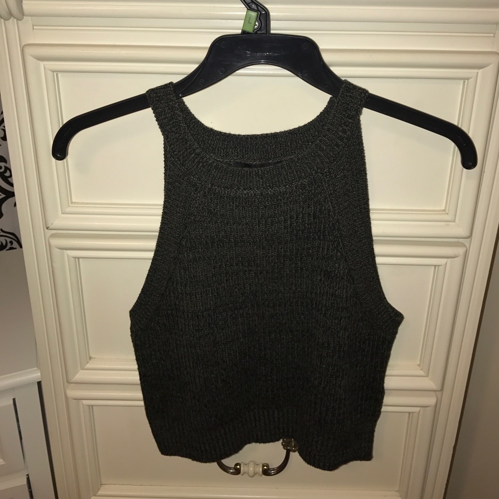 Crop top sweater