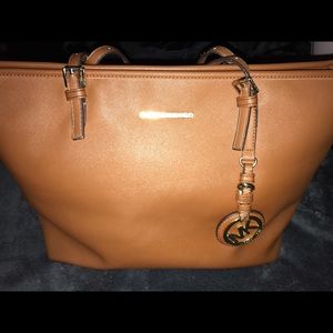 Michael Kors Tote