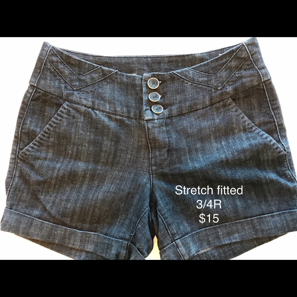 Casual dress shorts 🎀