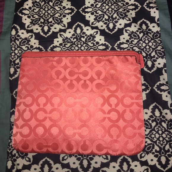 COACH Small computer holder/protector - Picture 1 of 2