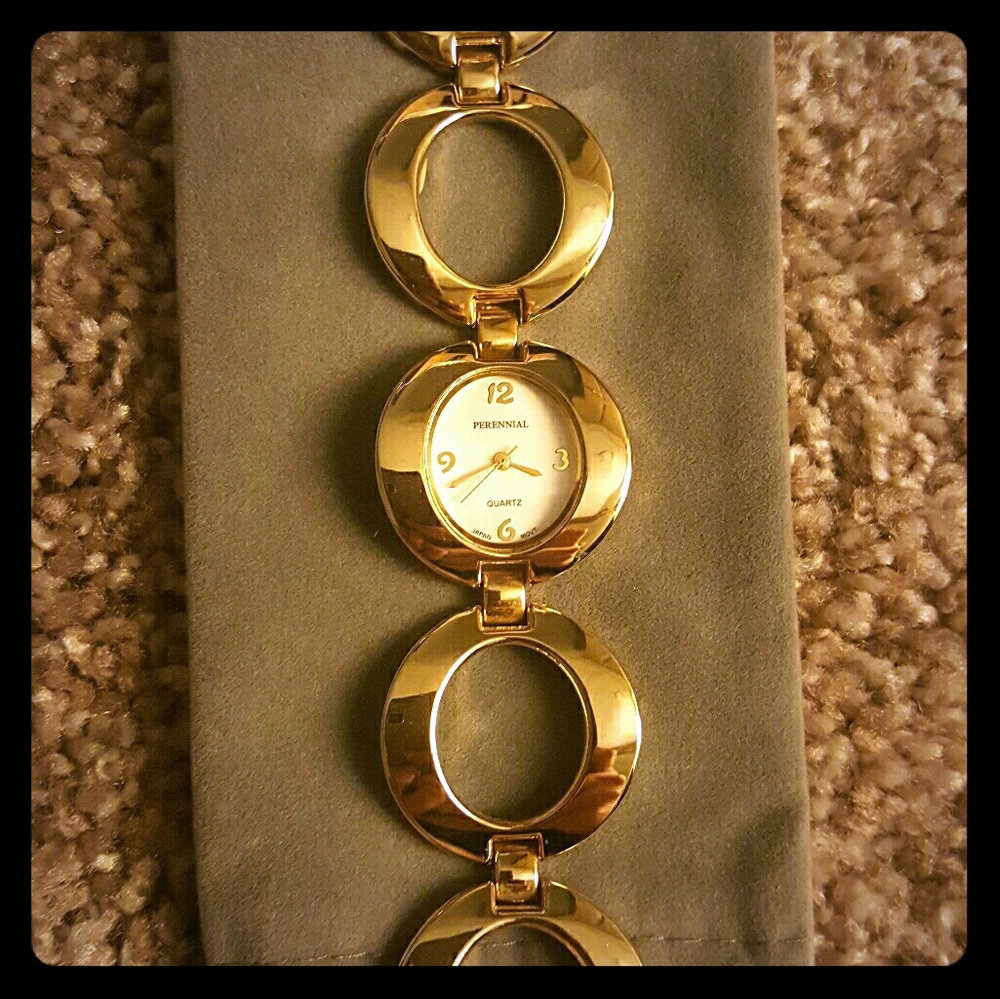 Unused fashion watch