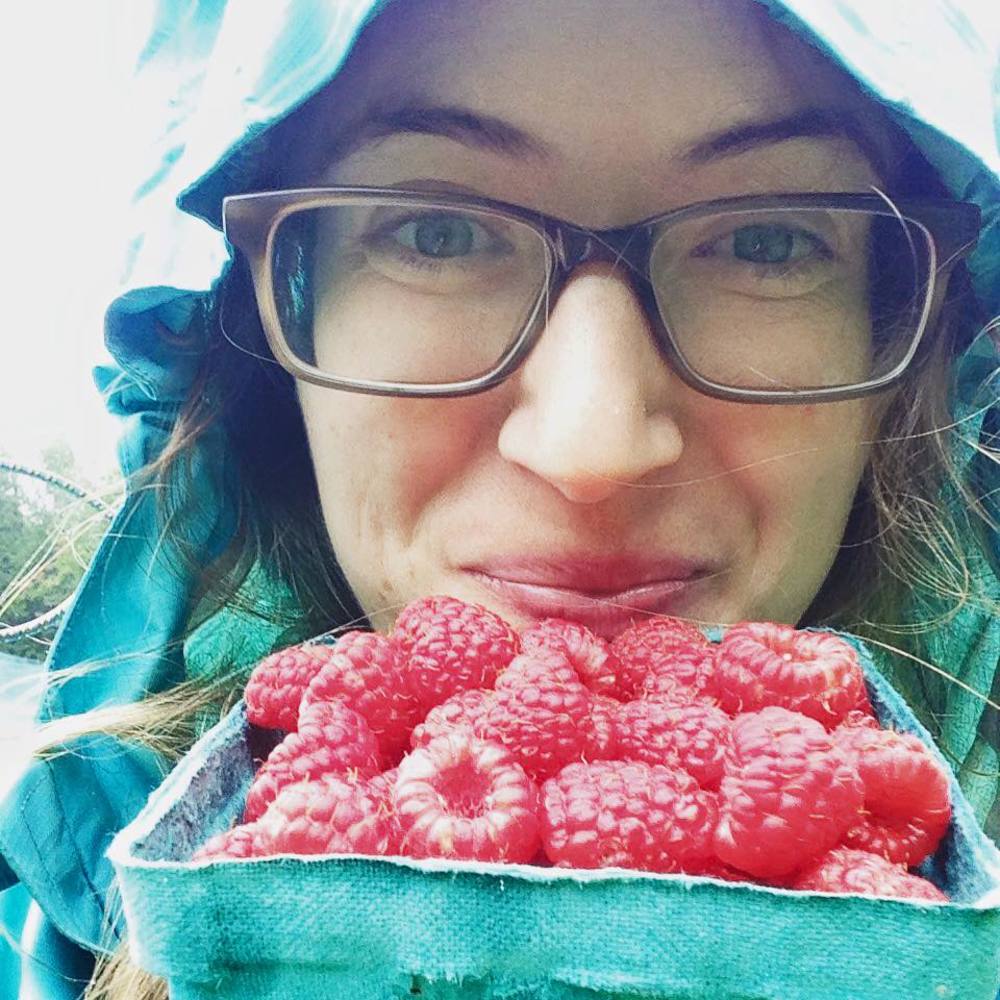 Meet your Posher, Julia