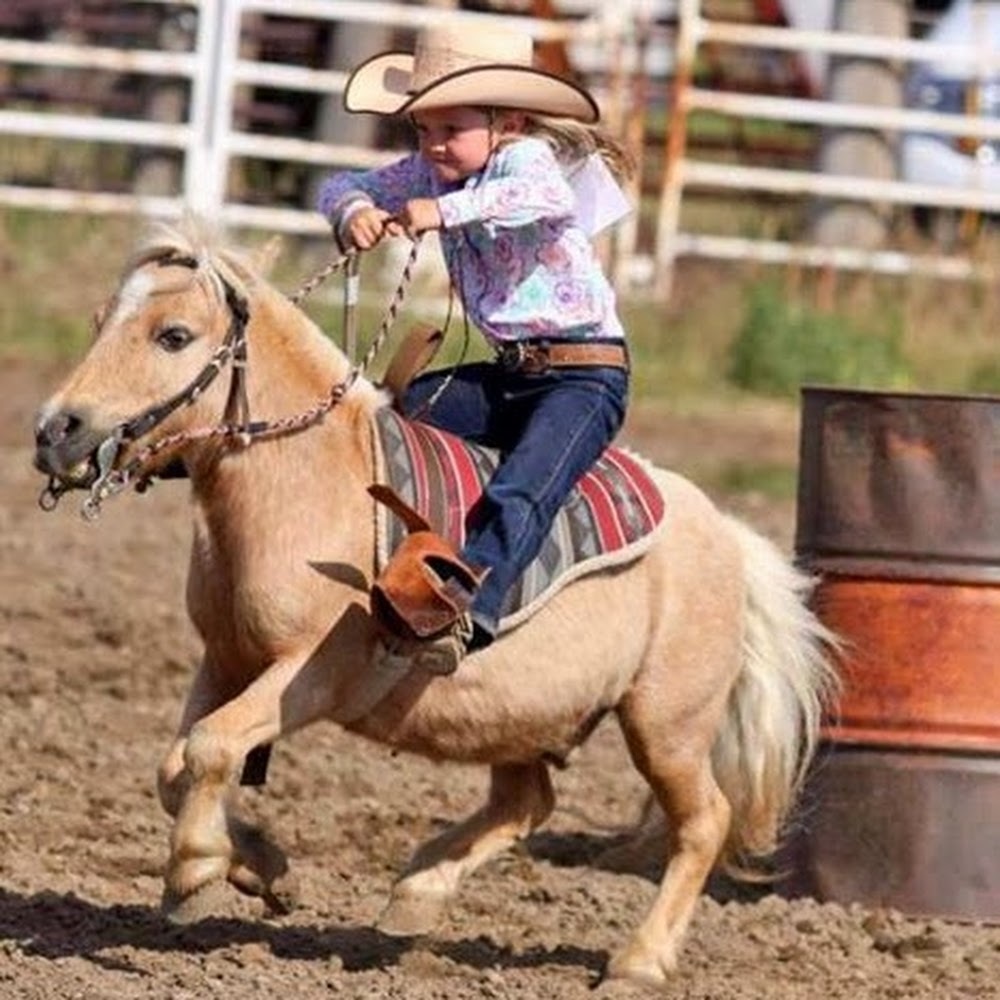 Meet your Posher, Tina