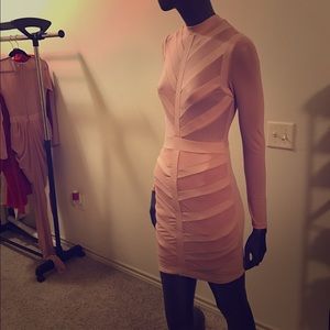 Salmon pink bandage dress