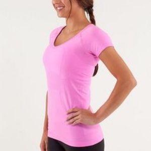 Lululemon run swiftly v neck