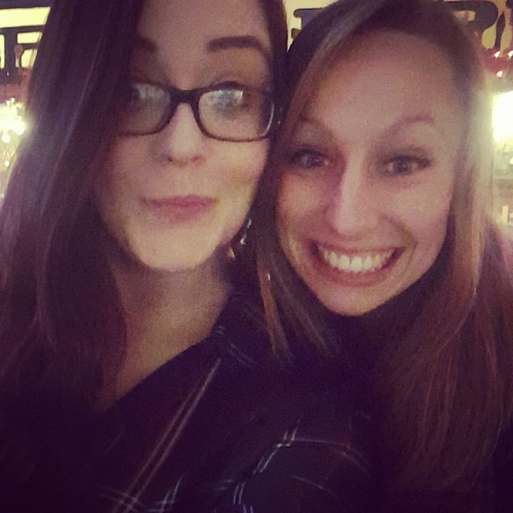 Meet your Posher, Hannah - Picture 1 of 1