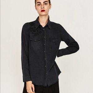 ZARA embroidered denim shirt 👚