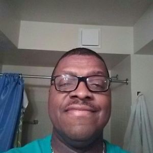 Meet your Posher, Jeffrey d