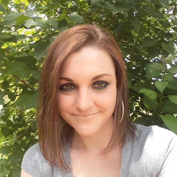 Meet your Posher, Beverly - Picture 3 of 6