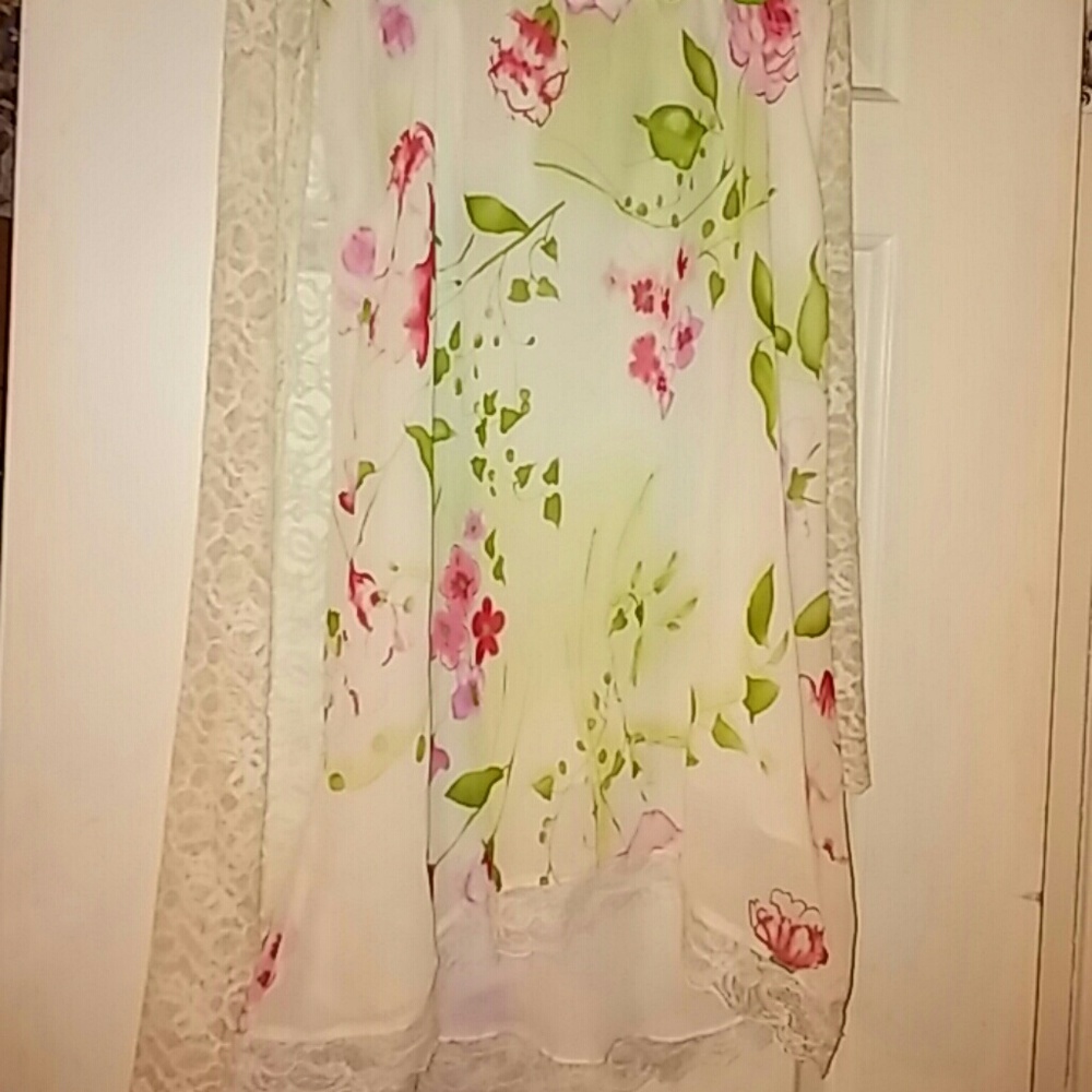 skirt with lace