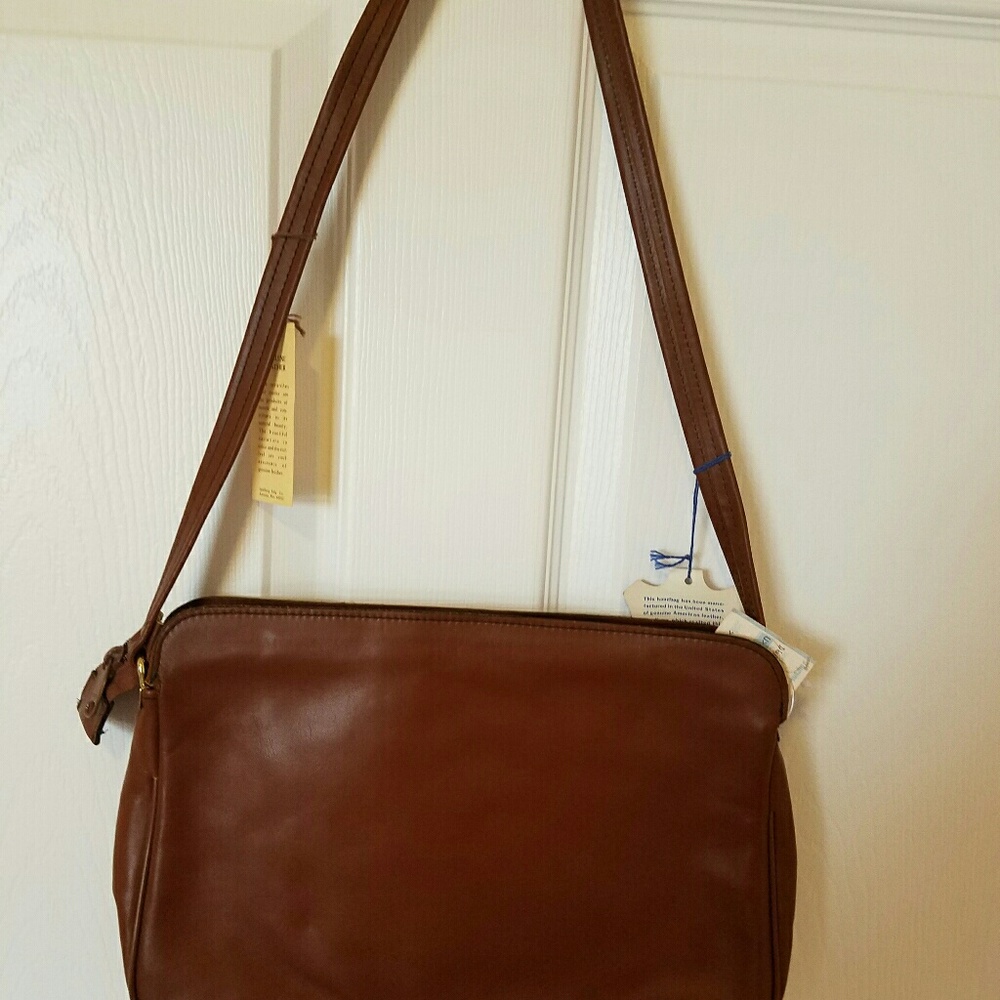 Nice Crossover Brown Leather Handbag