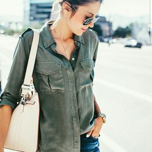 Equipment silk major shirt