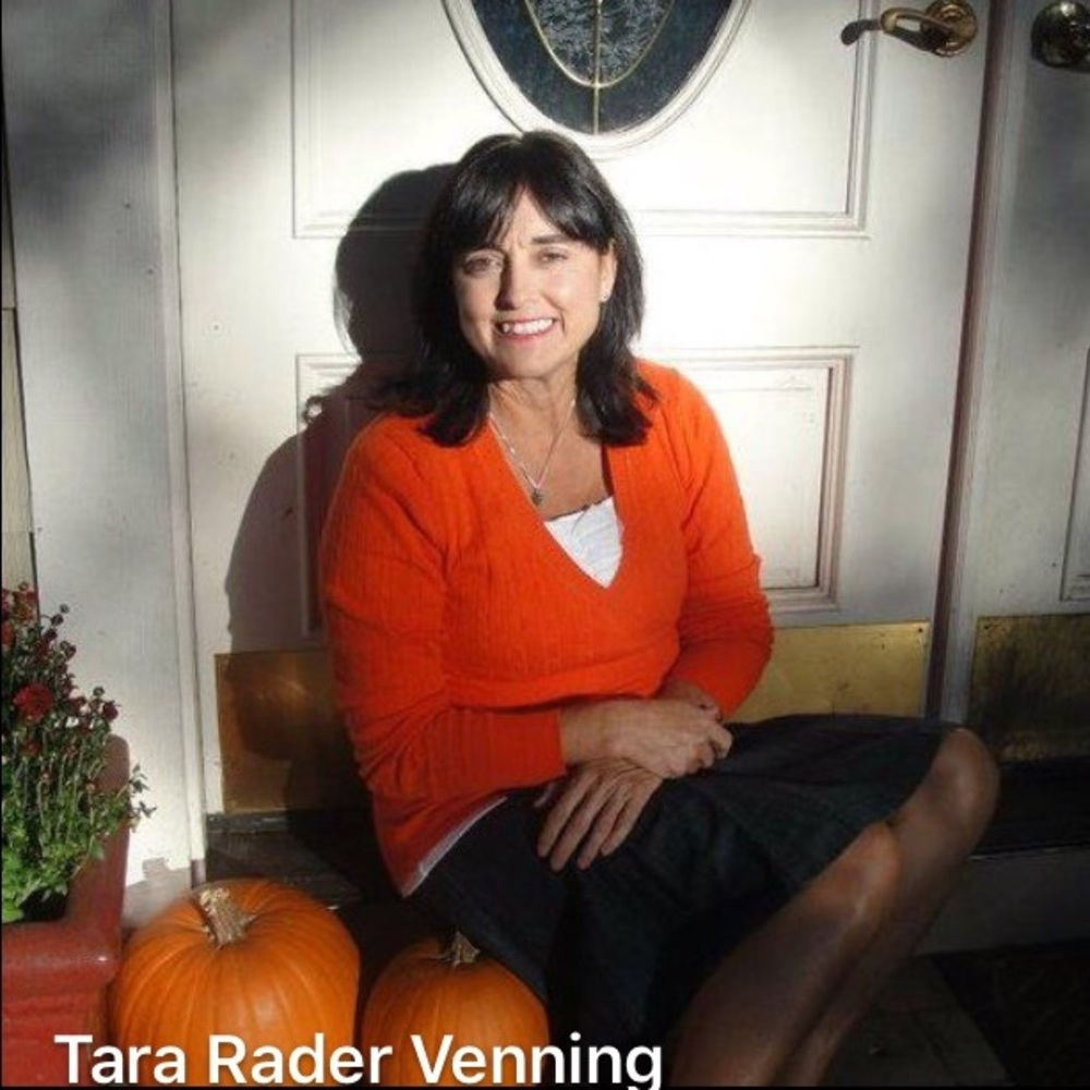 Meet your Posher, Tara