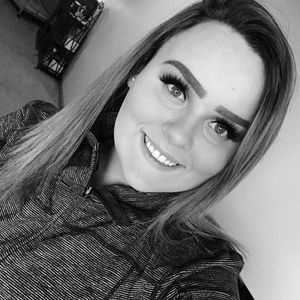 Meet your Posher, Briana