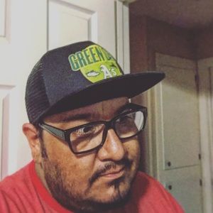 Meet your Posher, Noel