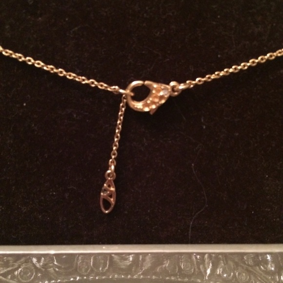 Crystal bow bracelet - Picture 3 of 3