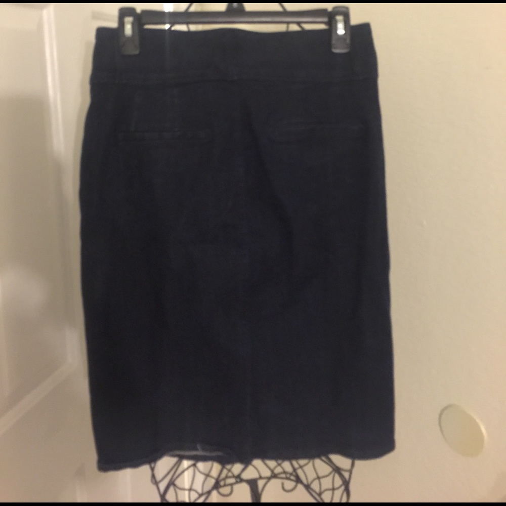 Denim skirt - Picture 2 of 4