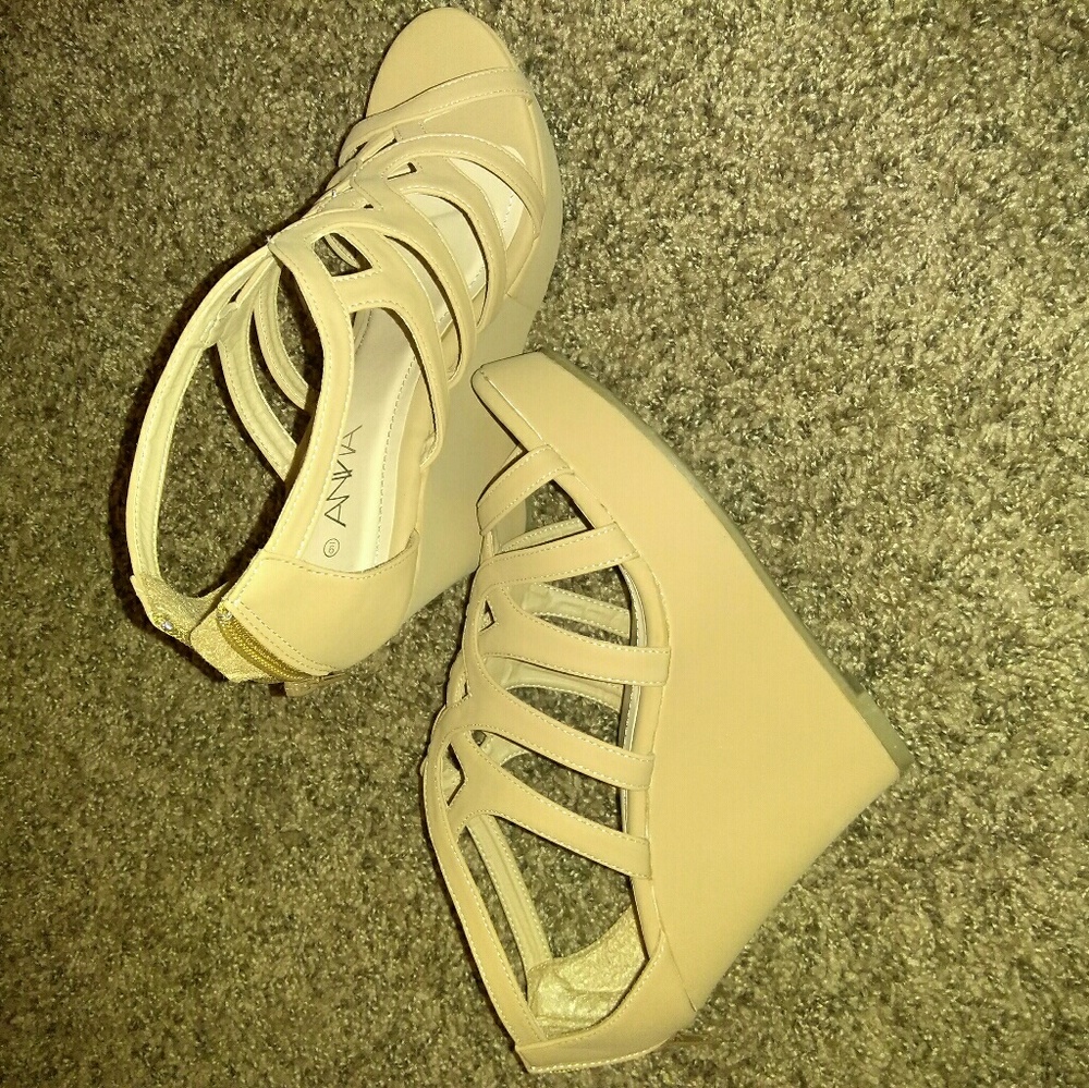 Wedges - Picture 2 of 3