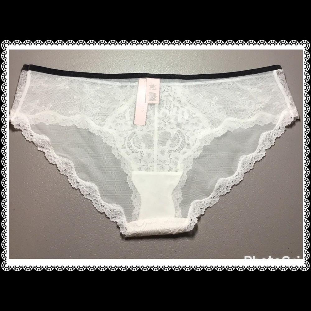 ❤Victoria's Secret Velvet Trim Lace Hipkini Panty❤ - Picture 3 of 3