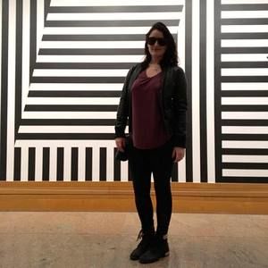 Meet your Posher, Elizabeth