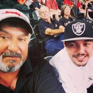 Meet your Posher, Johnny ray